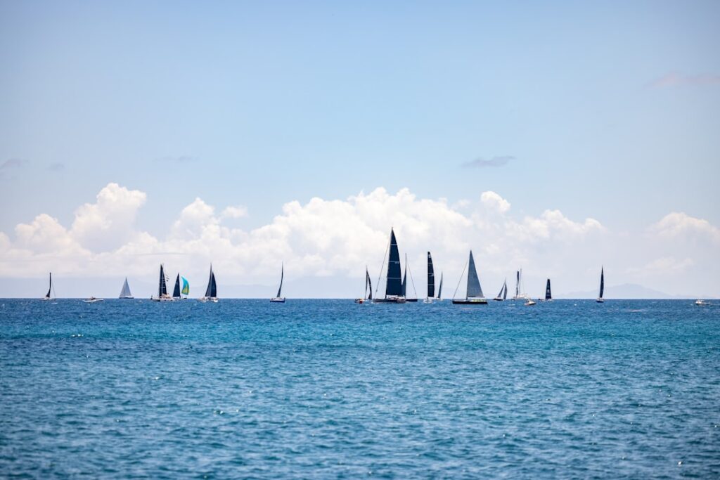 Photo Sailboat racing